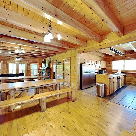Moonlight Lodge سيفيرفيل المظهر الخارجي الصورة